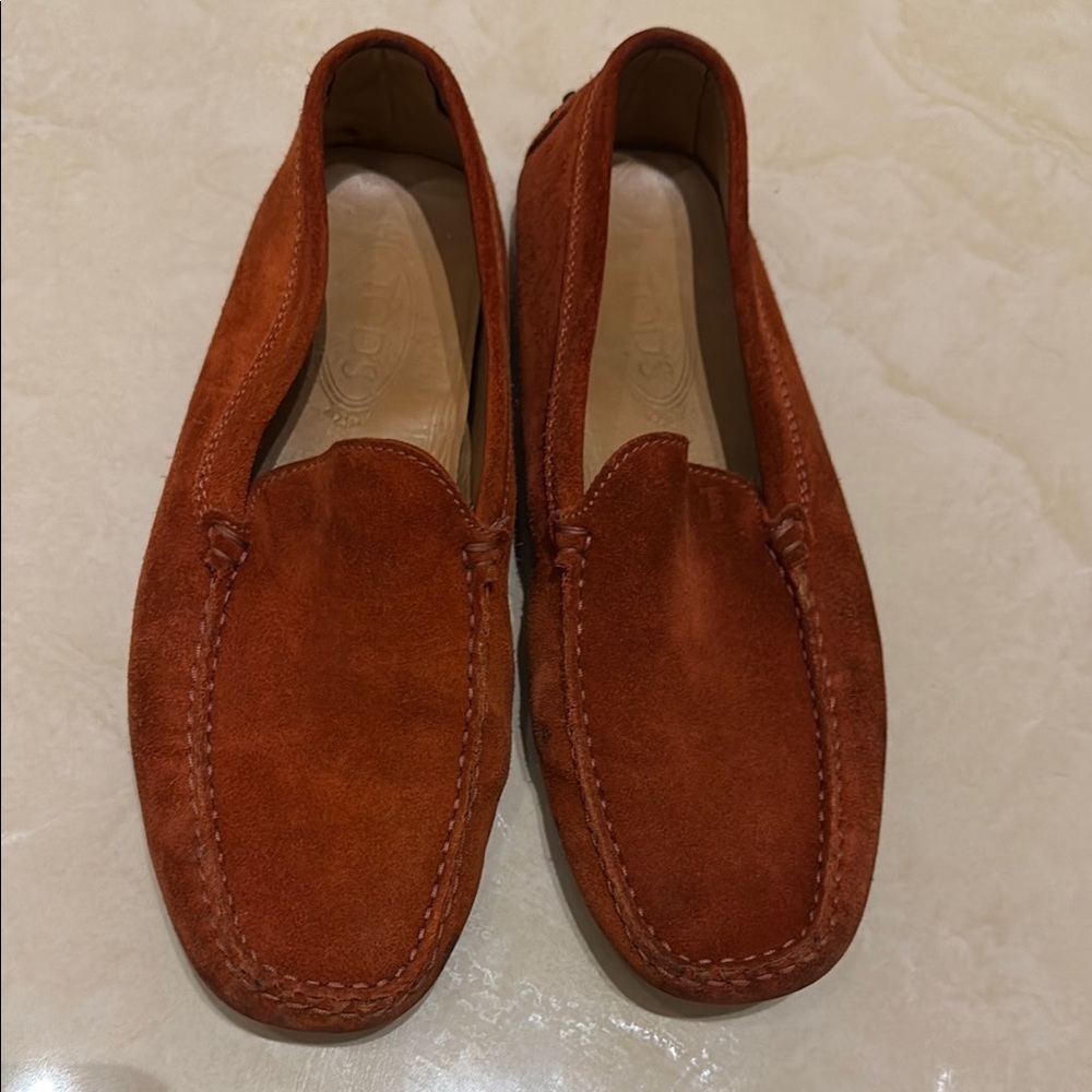 Tods Men's Brown Suede Loafers size 8
